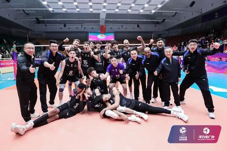 欧冠对决：阿森纳 VS 拜仁慕尼黑
